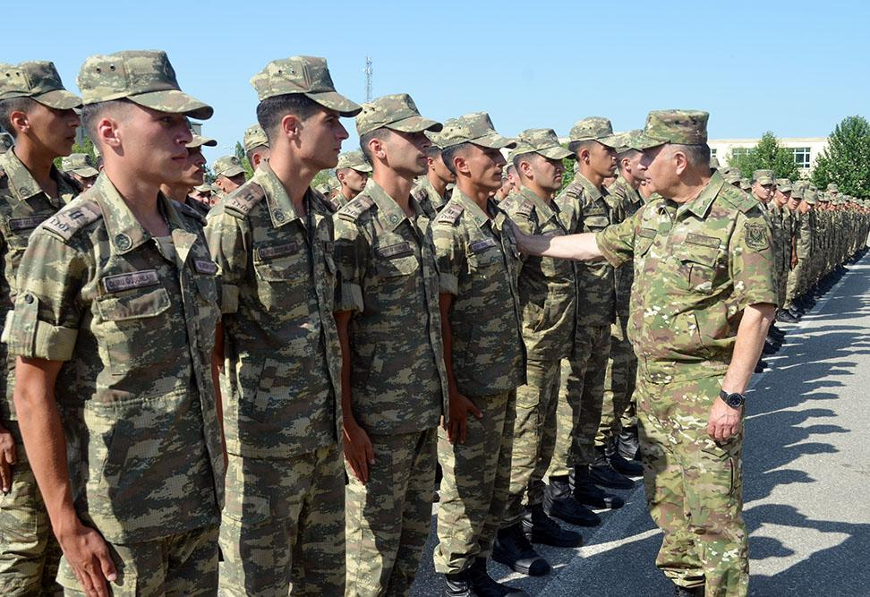 Начальник Генерального штаба азербайджанской армии проверил боеготовность воинских частей - ФОТО