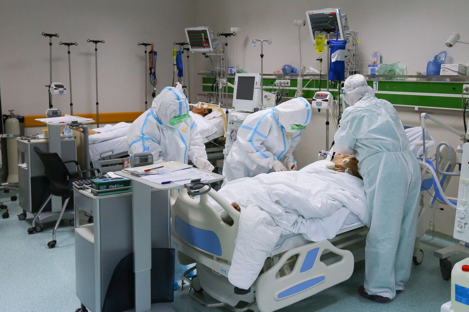 В Азербайджане за прошедшую неделю коронавирусом заразились 142 человека - ФОТО