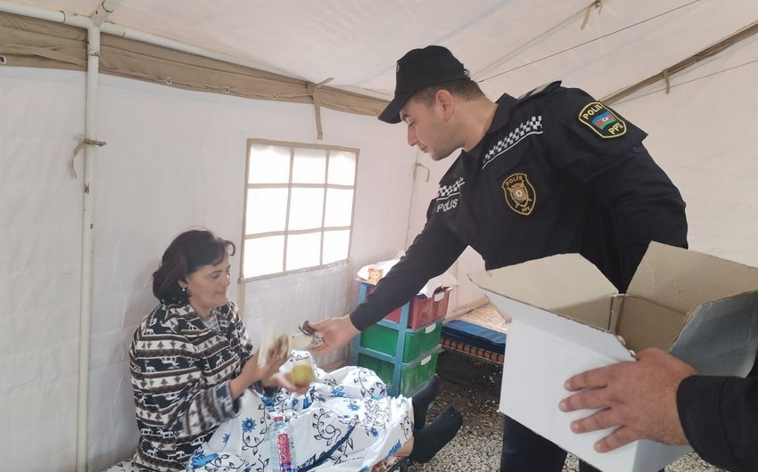 МЧС Азербайджана установило палатки для армянских жителей Карабаха - ФОТО