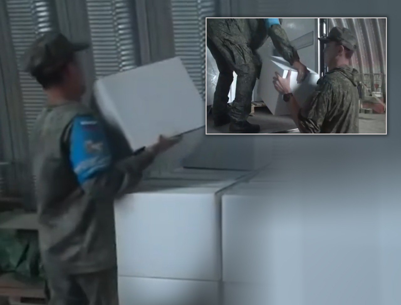 Российские миротворцы доставили гумгруз в Карабахский регион - ВИДЕО