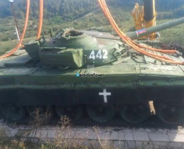 Установленный армянами на въезде в Шушу танк демонтирован - ОБНОВЛЕНО + ВИДЕО