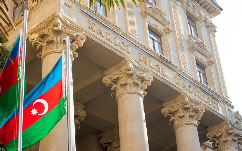 МИД Азербайджана решительно осудил теракт в Турции