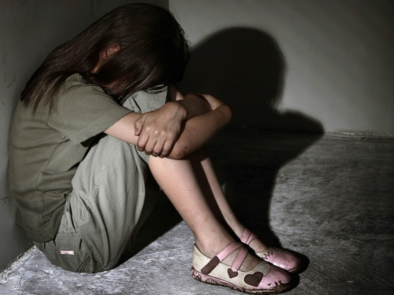 В Баку в отношении 11-летней девочки совершены развратные действия