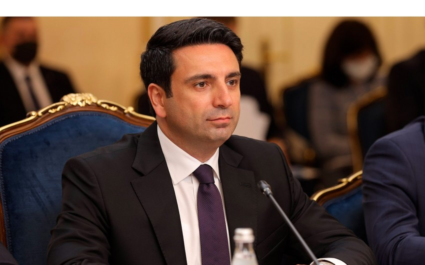 Ален Симонян: Мирный договор с Баку может быть заключен в течение 15 дней