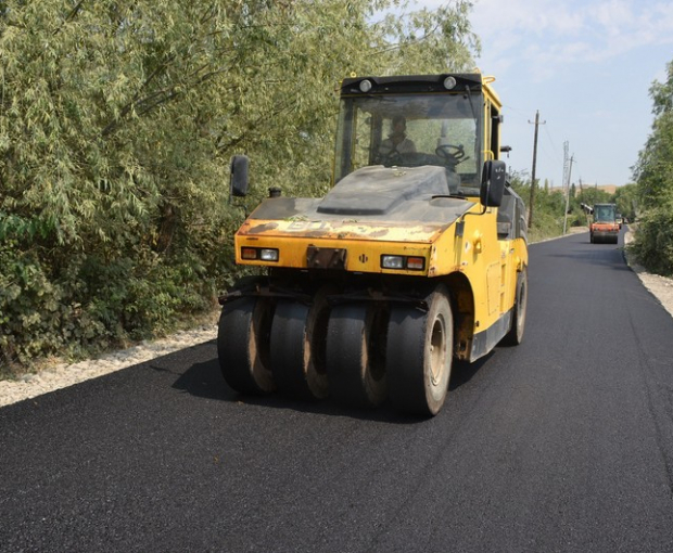 Завершается строительство автодороги Барда - Агдам