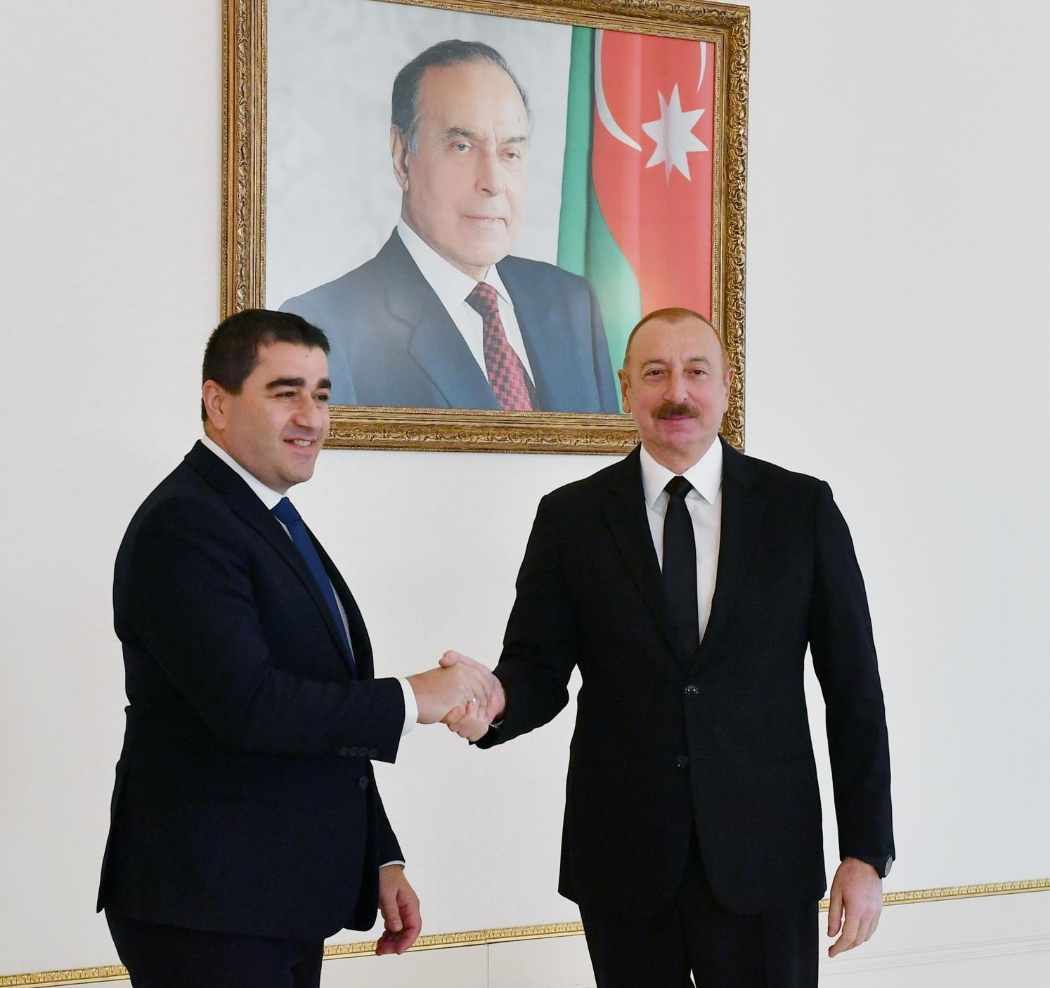 Президент Ильхам Алиев принял делегацию во главе с председателем парламента Грузии - ОБНОВЛЕНО + ФОТО