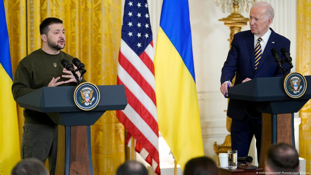 Байден заявил о приближении США к потере способности оказывать помощь Украине