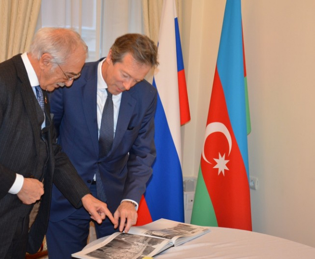 Полад Бюльбюль оглы проинформировал посла Великобритании о восстановительных работах в Карабахе - ФОТО
