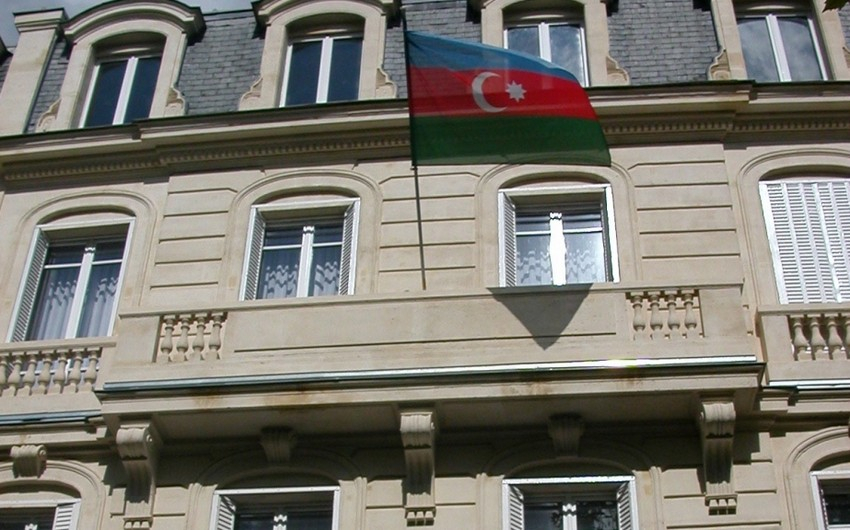 Посольство Азербайджана во Франции обратилось к соотечественникам