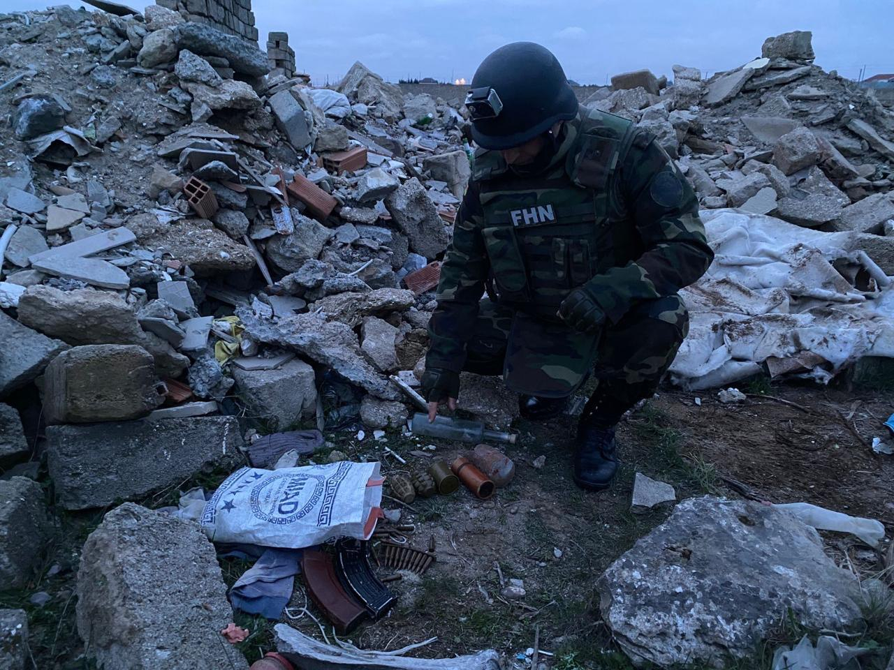 В Баку обнаружены боеприпасы - ВИДЕО