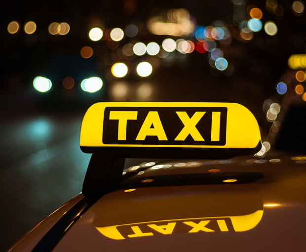 В Азербайджане запретят использование в такси автомобилей возрастом свыше 15 лет