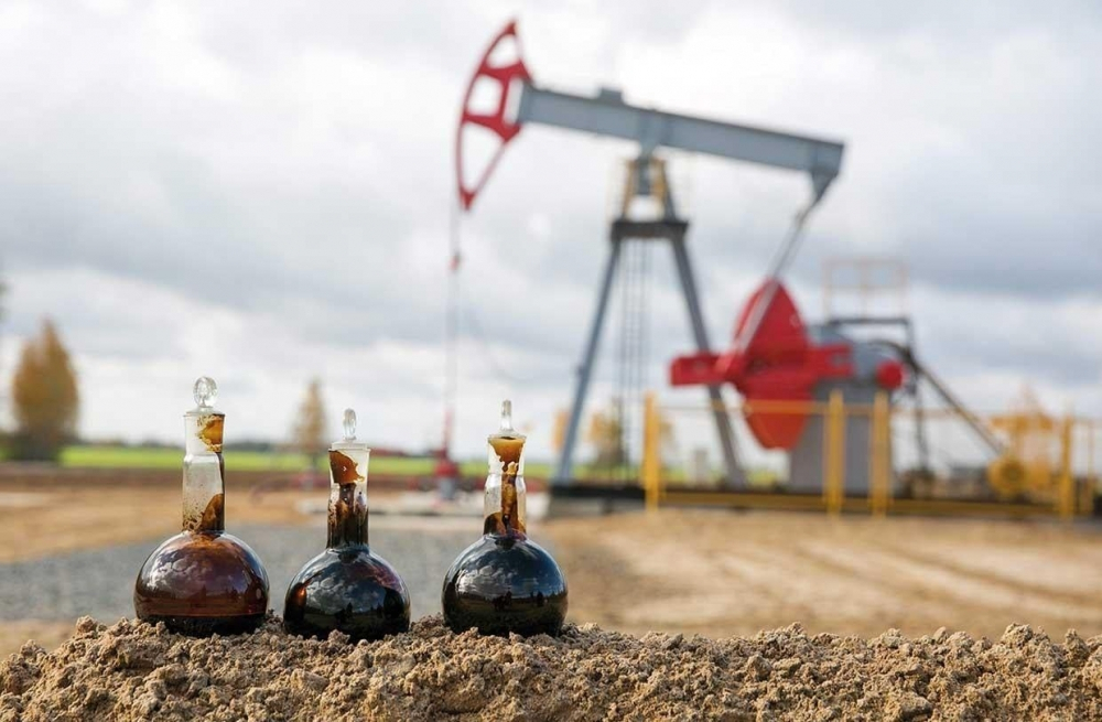 Цена на азербайджанскую нефть упала ниже 92 долларов
