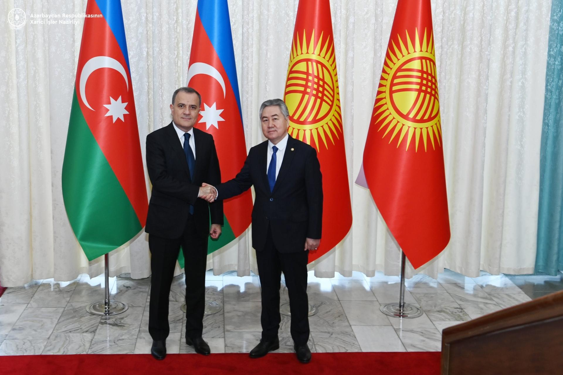 Главы МИД Азербайджана и Кыргызстана выступили с совместными заявлениями - ОБНОВЛЕНО + ФОТО