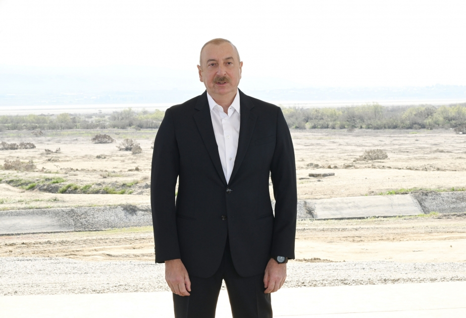 Ильхам Алиев: Среди инфраструктурных проектов Ширванский оросительный канал имеет особое значение