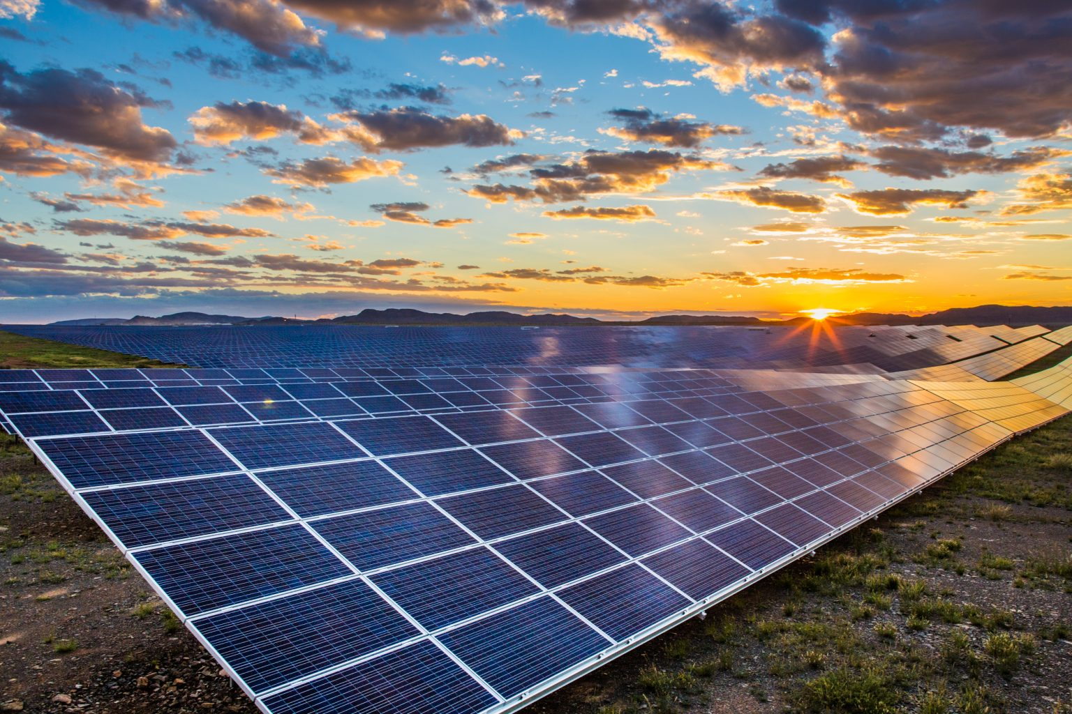 В двух районах Азербайджана будут построены солнечные электростанции