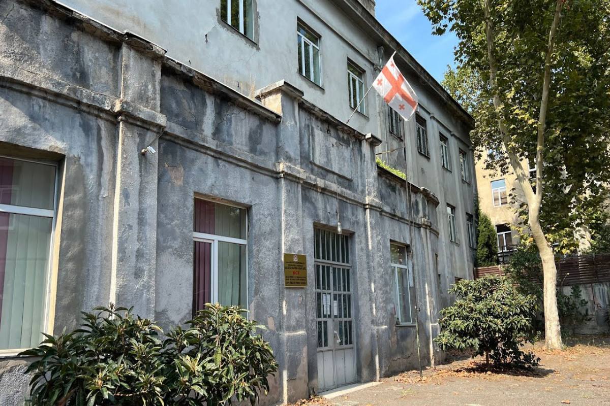 СГБ Грузии проверяет информацию о якобы готовящихся терактах в школах Тбилиси