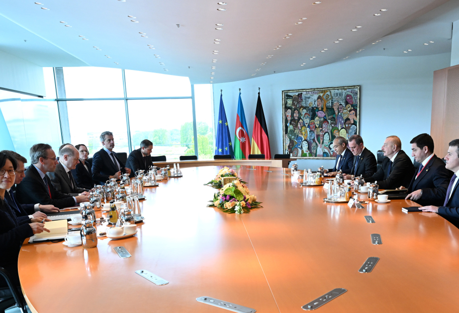 В Берлине состоялась встреча Ильхама Алиева и Олафа Шольца в расширенном составе - ОБНОВЛЕНО