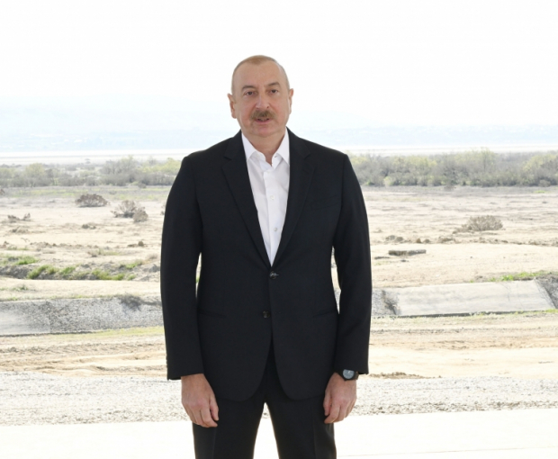 Ильхам Алиев: Среди инфраструктурных проектов Ширванский оросительный канал имеет особое значение