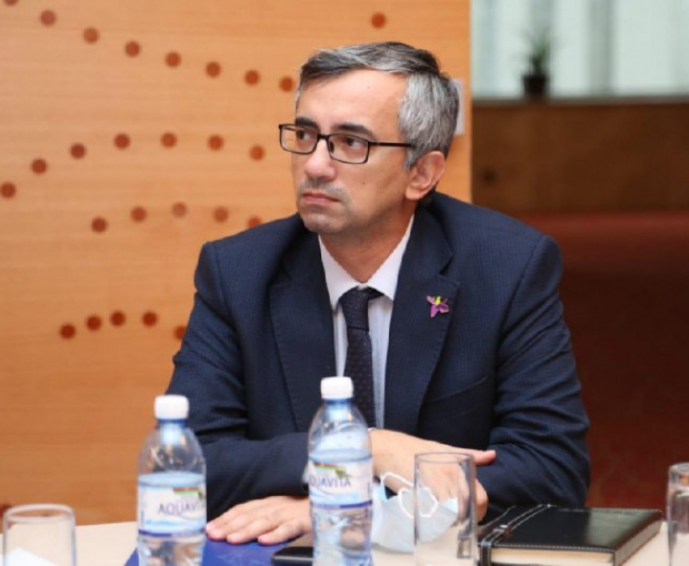 Фуад Гусейналиев: Политику Армении формируют иллюзии, которые подпитывает Франция - ВИДЕО