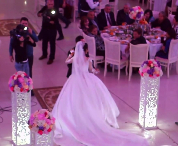 Опубликованы свадебные кадры известного азербайджанского певца - ВИДЕО