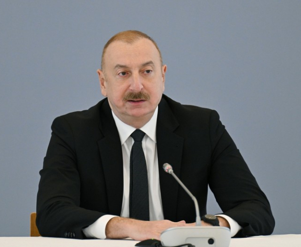 Ильхам Алиев высказался о закрытии сухопутных границ Азербайджана