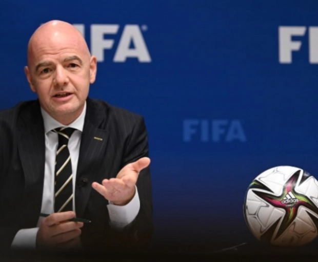 Президент ФИФА поздравил "Карабах"