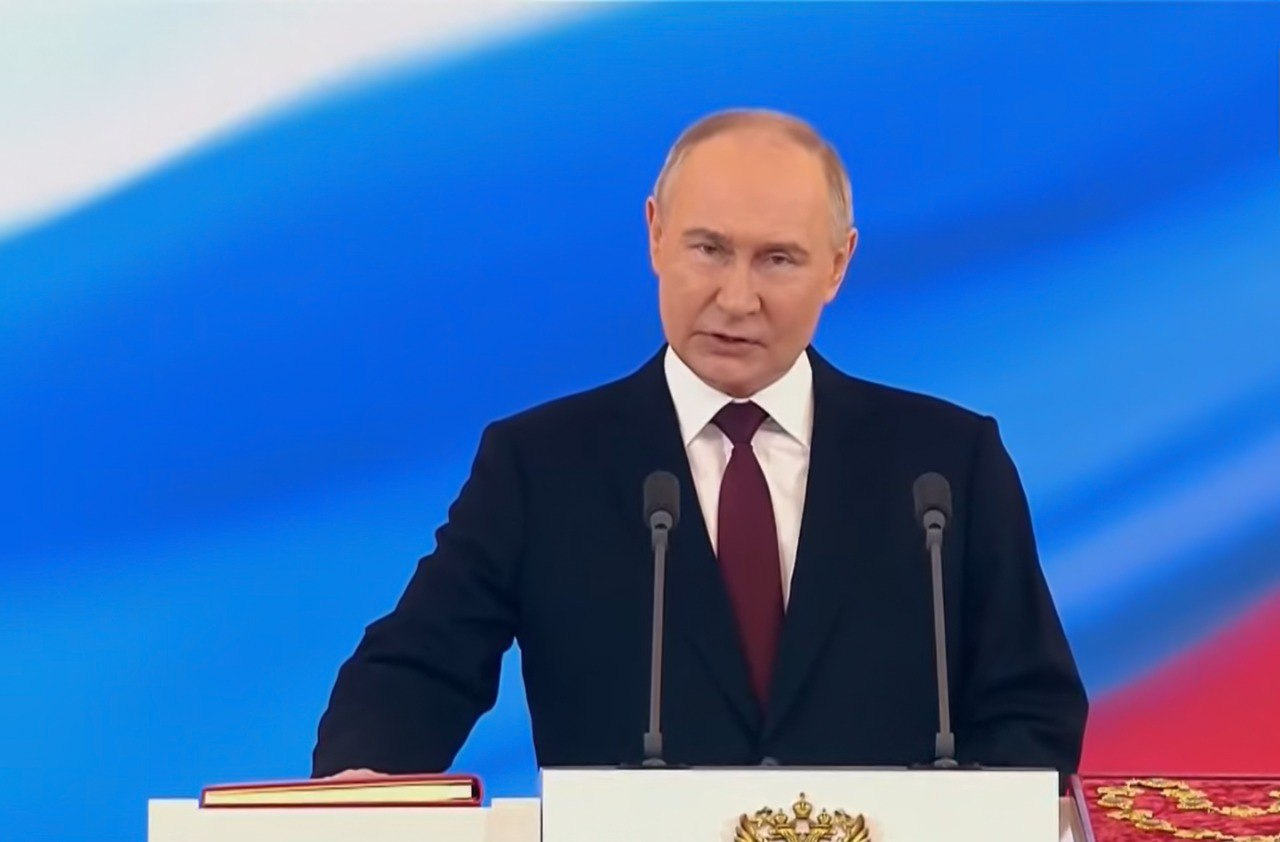Путин официально вступил в должность президента России - ОБНОВЛЕНО - ВИДЕО