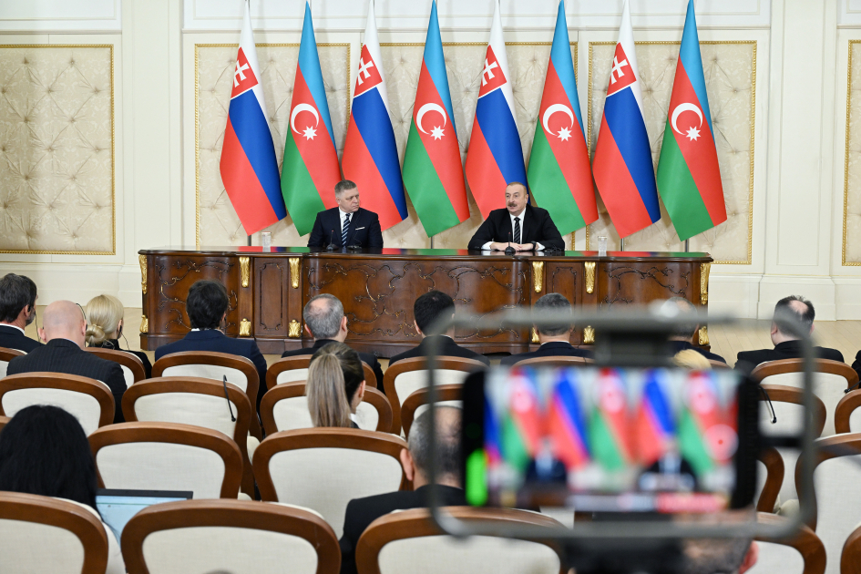 Президент Ильхам Алиев и премьер-министр Роберт Фицо выступили с заявлениями для прессы - ОБНОВЛЕНО - ФОТО