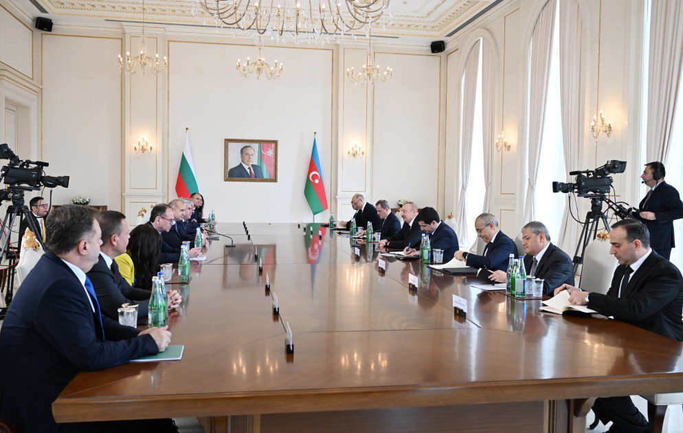 Состоялась встреча президентов Азербайджана и Болгарии в расширенном составе - ОБНОВЛЕНО - ФОТО
