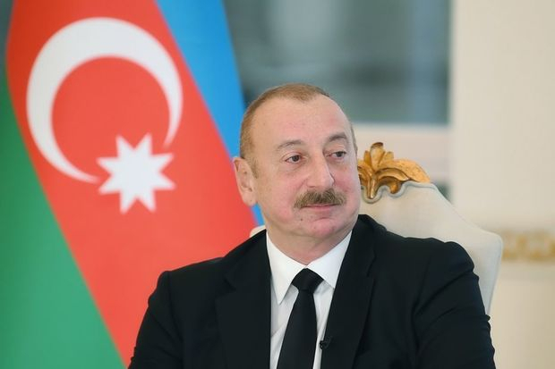 Президент Ильхам Алиев поблагодарил ИСЕСКО