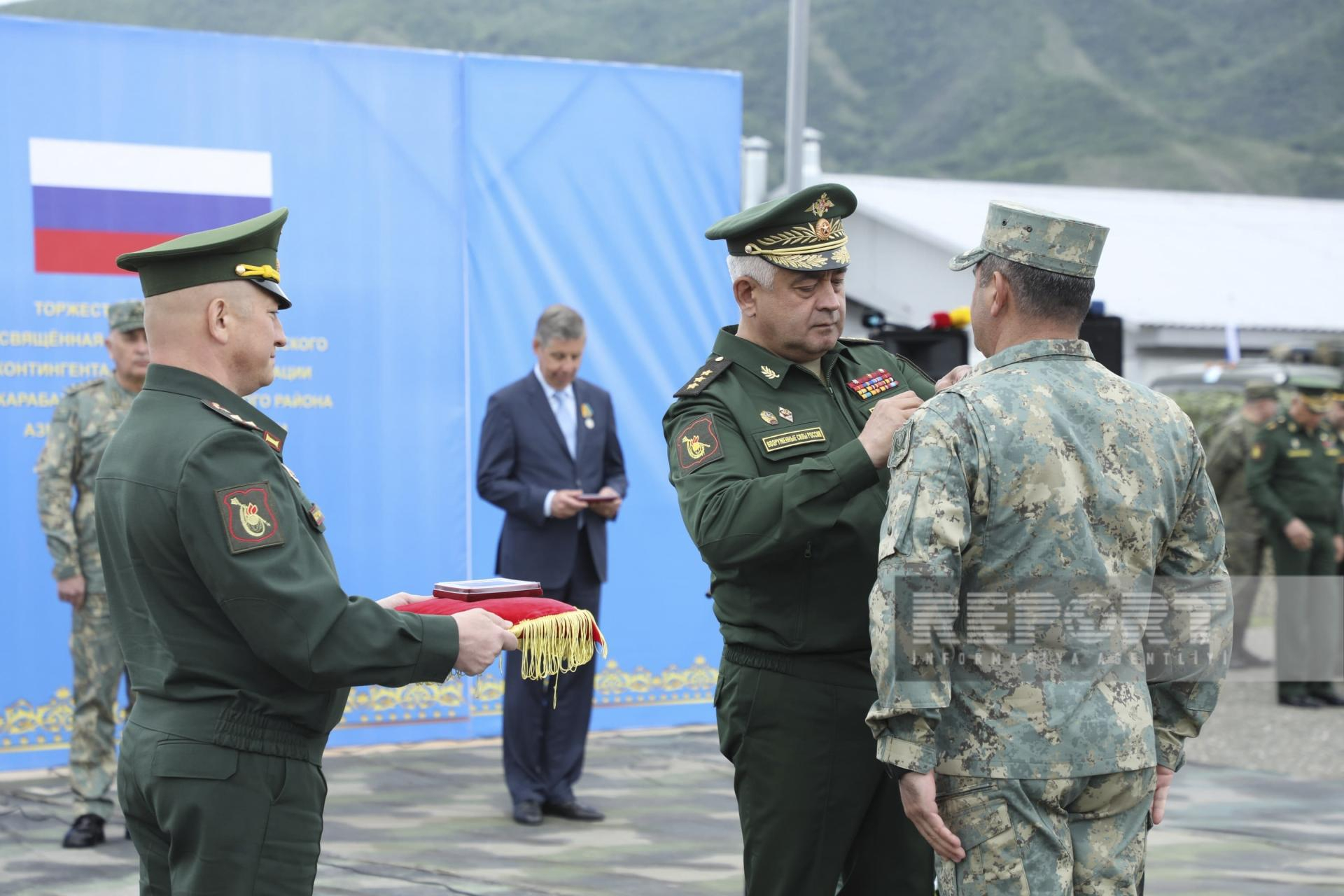 Группа военнослужащих Азербайджана награждена медалями за отличие в службе - ФОТО