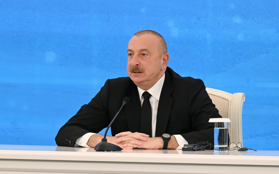 Ильхам Алиев: Открытие гидроузла "Гыз Галасы" и ввод в эксплуатацию гидроузла "Худаферин" являются историческим событием