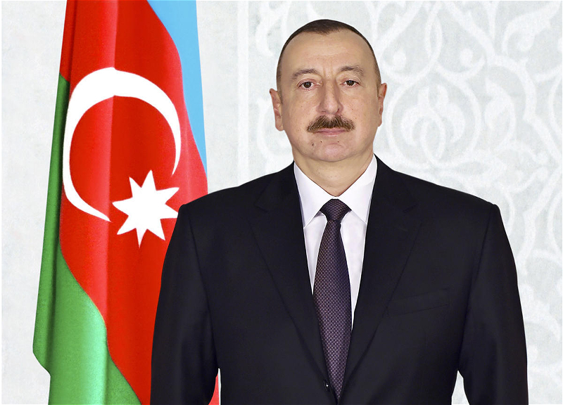 Ильхам Алиев поздравил Президента Республики Камерун