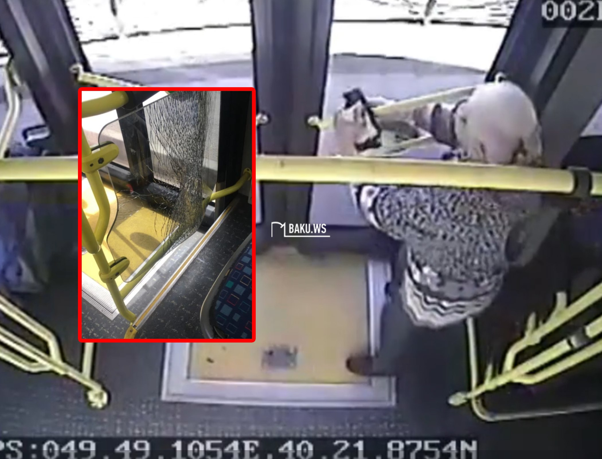 Инцидент в столичном маршрутном автобусе №77: пожилая пассажирка... - ВИДЕО