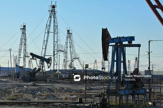 Цены на азербайджанскую нефть снизились