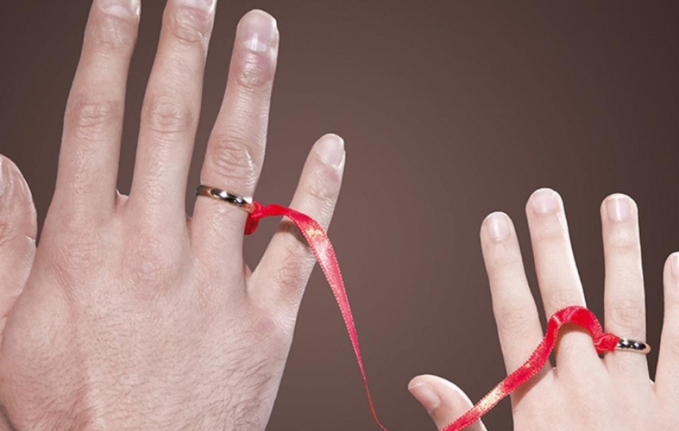 В Азербайджане предлагается запретить помолвки до 18 лет