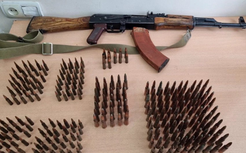 В Ханкенди, Ходжалы, Лачыне и Кельбаджаре обнаружено значительное количество оружия и боеприпасов