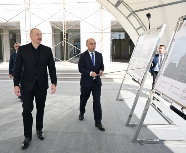 Ильхам Алиев ознакомился с работами, проведёнными в Карабахском университете в Ханкенди - ОБНОВЛЕНО + ФОТО